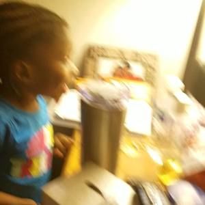 Meet your Posher, Lucretia